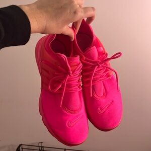 Nike Air Presto hot pink women’s shoes size 8